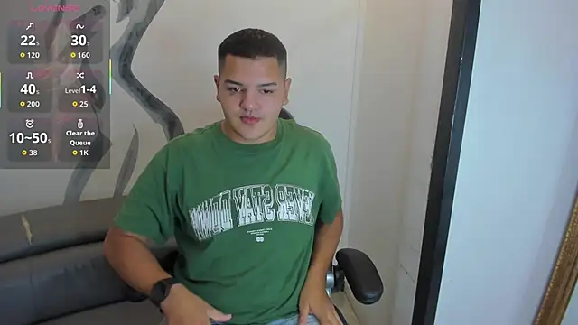 NathanGrand  online show from October 10, 2025, 12:06 pm
