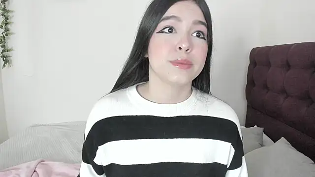 Dulcee 1 online show from November 29, 2025, 11:10 am