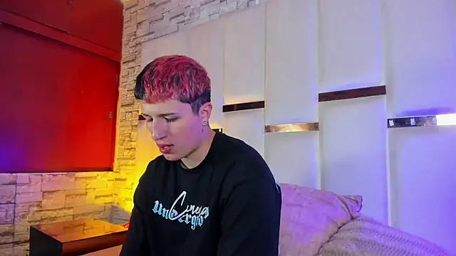 Snapshot of ANLLELOAndANGELA chatting on February 8, 2026, 3:54 pm ANLLELOAndANGELA online show from February 8, 2026, 3:54 pm