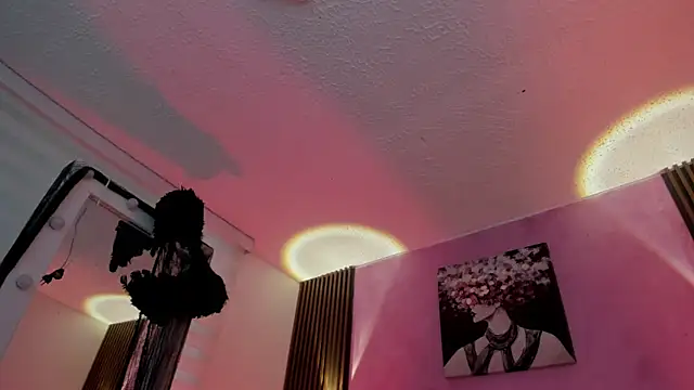 Damian Rock online show from November 24, 2025, 7:58 pm