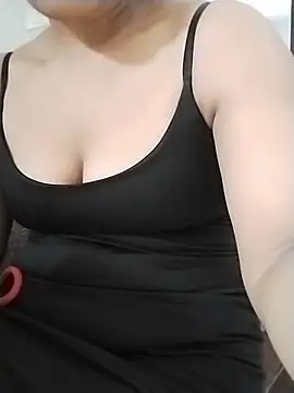 Karin 39 online show from July 25, 2026, 8:26 pm