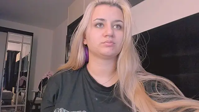 BarbaraSiren online show from November 6, 2025, 3:32 am