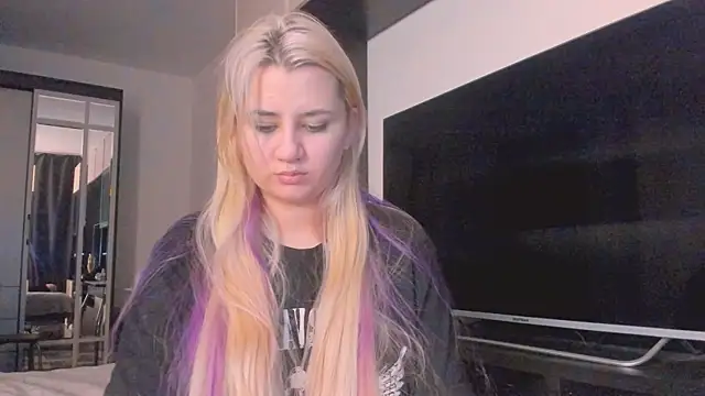 BarbaraSiren online show from November 17, 2025, 12:58 am