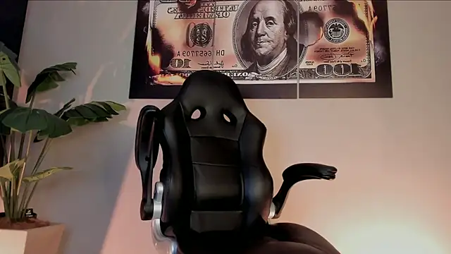 Snapshot of chrizmacgregor chatting on January 18, 2026, 1:53 am chrizmacgregor online show from January 18, 2026, 1:53 am