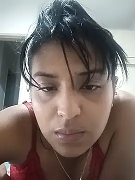 gigixox3 online show from May 15, 2026, 4:21 am