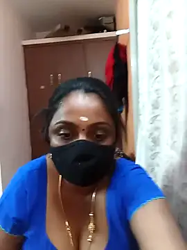 queendivya online show from April 15, 2026, 1:15 pm