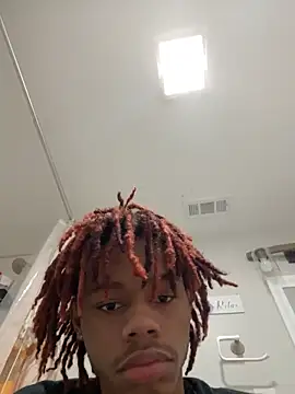 Snapshot of Zayinc chatting on November 9, 2025, 3:16 pm Zayinc online show from November 9, 2025, 3:16 pm