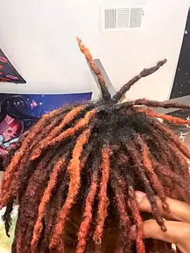 Snapshot of Zayinc chatting on October 28, 2025, 8:08 pm Zayinc online show from October 28, 2025, 8:08 pm