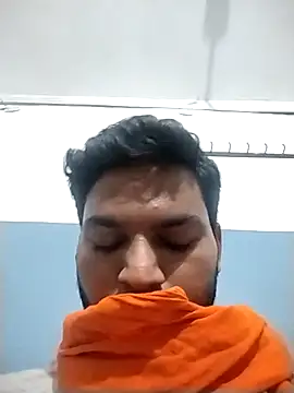 VickyMonster5 online show from October 26, 2025, 11:27 pm