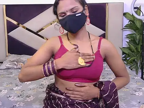 Snapshot of Lovelyy-couple chatting on September 24, 2025, 9:16 am Lovelyy-couple online show from September 24, 2025, 9:16 am