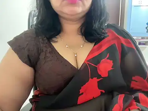 Snapshot of divya-jannu chatting on January 16, 2026, 6:01 pm divya-jannu online show from January 16, 2026, 6:01 pm
