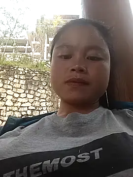 clara-cute online show from October 11, 2025, 4:46 am