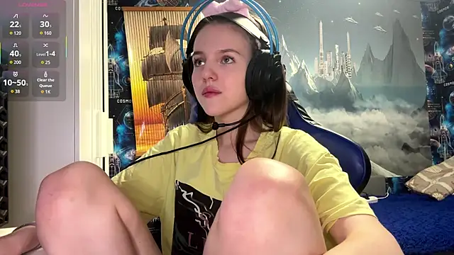 Snapshot of Elira_Breeze chatting on February 27, 2026, 5:46 pm Elira Breeze online show from February 27, 2026, 5:46 pm