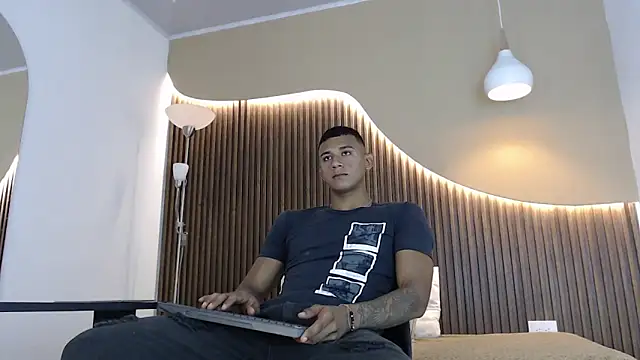 Snapshot of Aiden_steel chatting on November 26, 2025, 1:00 pm Aiden steel online show from November 26, 2025, 1:00 pm