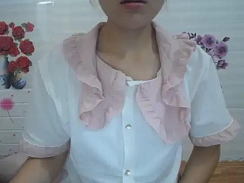 Hannie 26 online show from October 18, 2025, 4:14 am