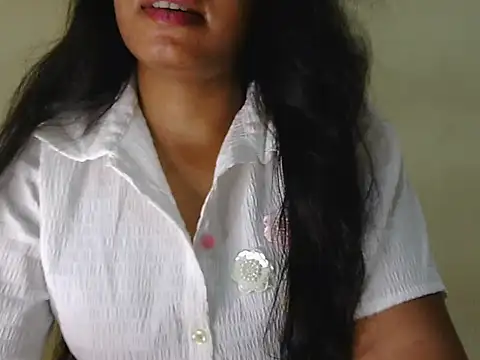 dreamgirl786 online show from September 20, 2025, 8:08 am