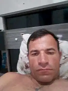 Snapshot of Claudiokkkkk chatting on February 25, 2026, 9:47 pm Claudiokkkkk online show from February 25, 2026, 9:47 pm