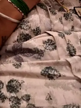 Snapshot of sweetqueen143 chatting on February 21, 2026, 4:20 pm sweetqueen143 online show from February 21, 2026, 4:20 pm