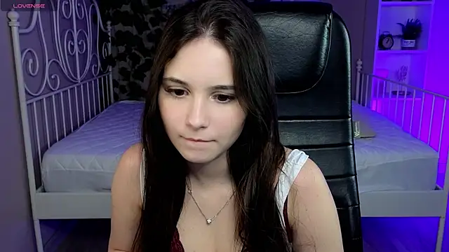 Snapshot of Daniels_Beth chatting on September 23, 2025, 4:14 pm Daniels Beth online show from September 23, 2025, 4:14 pm