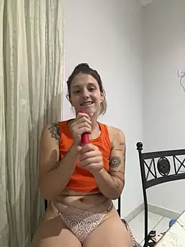 Snapshot of xvalentinaof chatting on February 3, 2026, 6:40 am xvalentinaof online show from February 3, 2026, 6:40 am