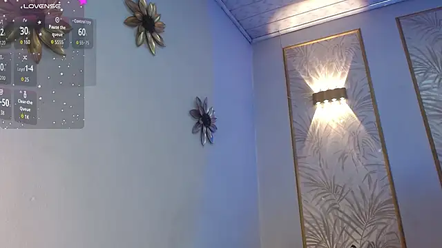 LunaaGrey  online show from November 14, 2025, 3:21 am