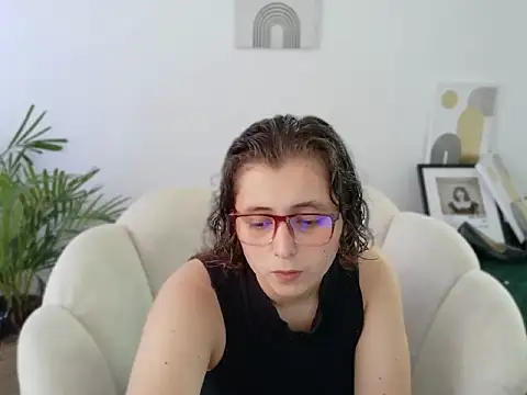 dirty feelena online show from October 15, 2025, 4:59 pm