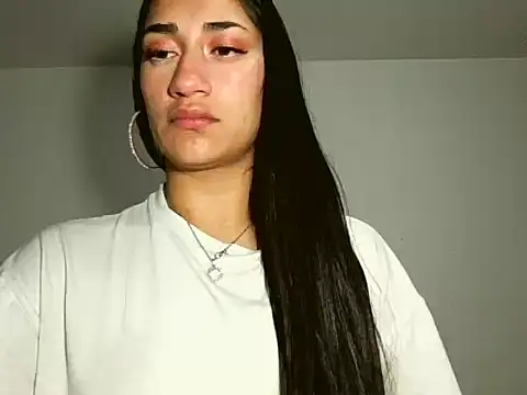 Miia  strog online show from October 4, 2025, 11:34 am