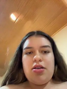 Aphrill online show from April 8, 2026, 8:54 pm