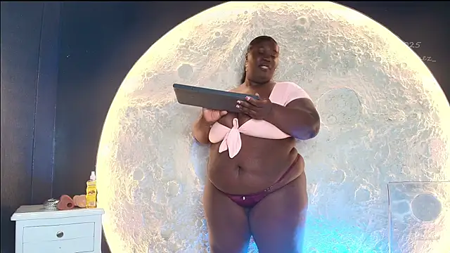 CarolinaGomez  online show from October 9, 2025, 7:47 pm