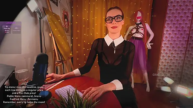 Giantess Eva online show from March 27, 2026, 4:08 pm