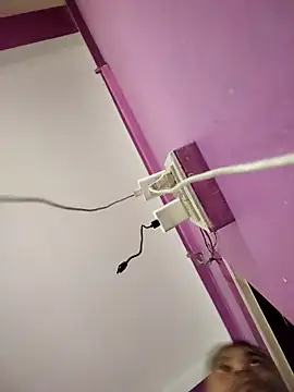 addiction z online show from November 24, 2025, 6:57 am