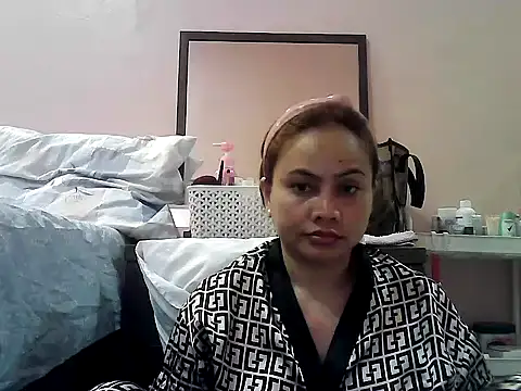 Amarrahlyn online show from May 14, 2026, 9:23 pm
