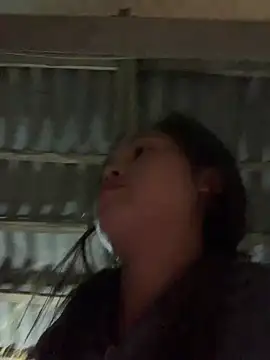 Halyy xx online show from November 4, 2025, 1:59 pm