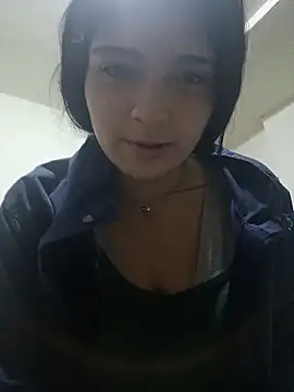 Snapshot of Sweet_sinnn chatting on November 14, 2025, 2:04 am Sweet sinnn online show from November 14, 2025, 2:04 am