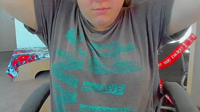 Liza-Mendez online show from October 21, 2025, 5:29 am