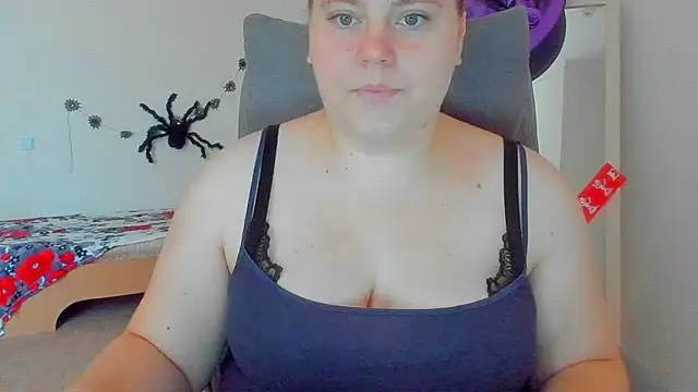 Liza-Mendez online show from October 28, 2025, 6:12 am