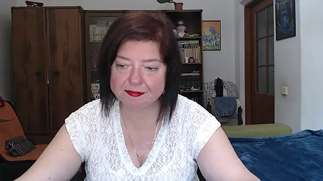 Snapshot of Violet_Pulse chatting on July 8, 2026, 11:33 am Violet Pulse online show from July 8, 2026, 11:33 am