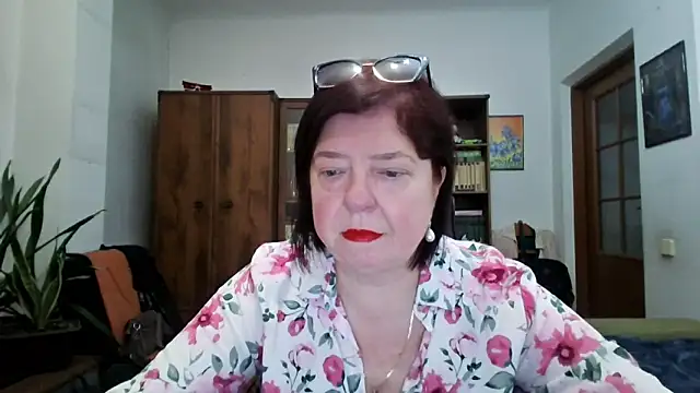 Violet Pulse online show from March 25, 2026, 3:55 pm