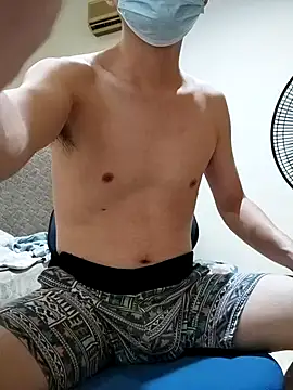 VIncent mimi online show from October 10, 2025, 3:46 pm