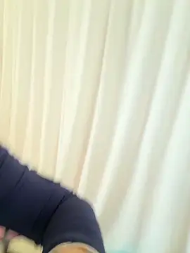 AZ37866 online show from December 23, 2025, 2:55 am