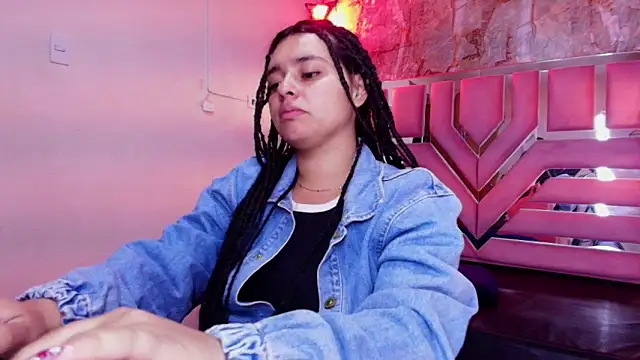 lorem adams online show from November 4, 2025, 11:14 am