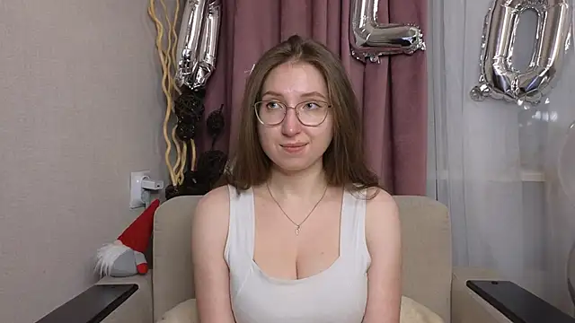 DaliaRadtke online show from February 15, 2026, 7:13 pm