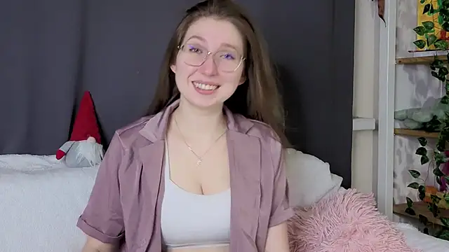 DaliaRadtke online show from January 6, 2026, 7:18 pm