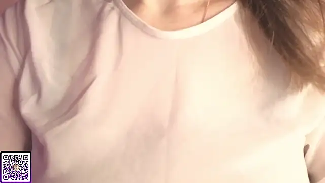 DaliaRadtke online show from April 9, 2026, 7:20 pm