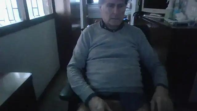 Snapshot of sayeaprayer65 chatting on March 13, 2026, 12:21 pm sayeaprayer65 online show from March 13, 2026, 12:21 pm