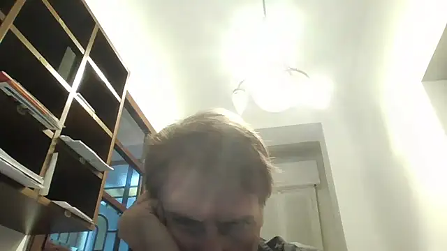 Snapshot of sayeaprayer65 chatting on October 1, 2025, 6:40 am sayeaprayer65 online show from October 1, 2025, 6:40 am