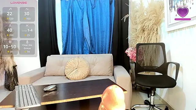 ArySweet69 online show from June 1, 2026, 12:05 pm