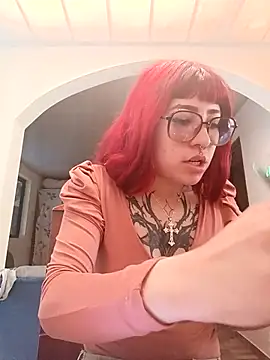 Snapshot of CAROLINA_17- chatting on September 24, 2025, 2:45 pm CAROLINA 17- online show from September 24, 2025, 2:45 pm