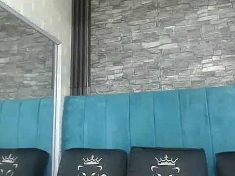 Lil Rose2006 online show from September 25, 2025, 12:22 pm