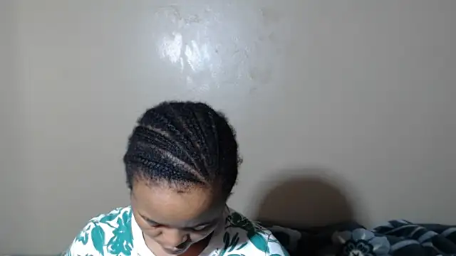 Bubblydollxx online show from October 7, 2025, 7:09 am